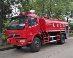 绿化喷洒车