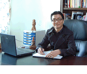 海伊董事长兼CEO  邱云斌