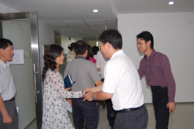 图片一 热情接待