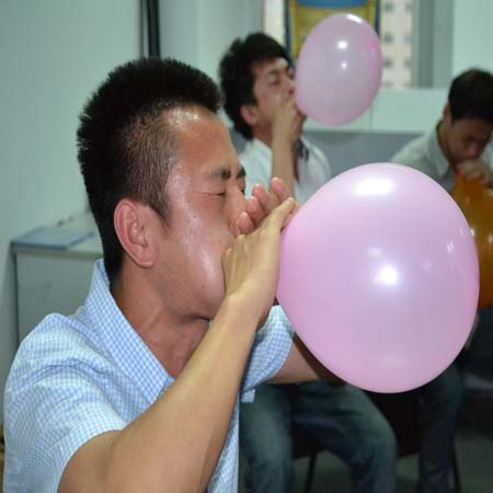 吹气球抢答